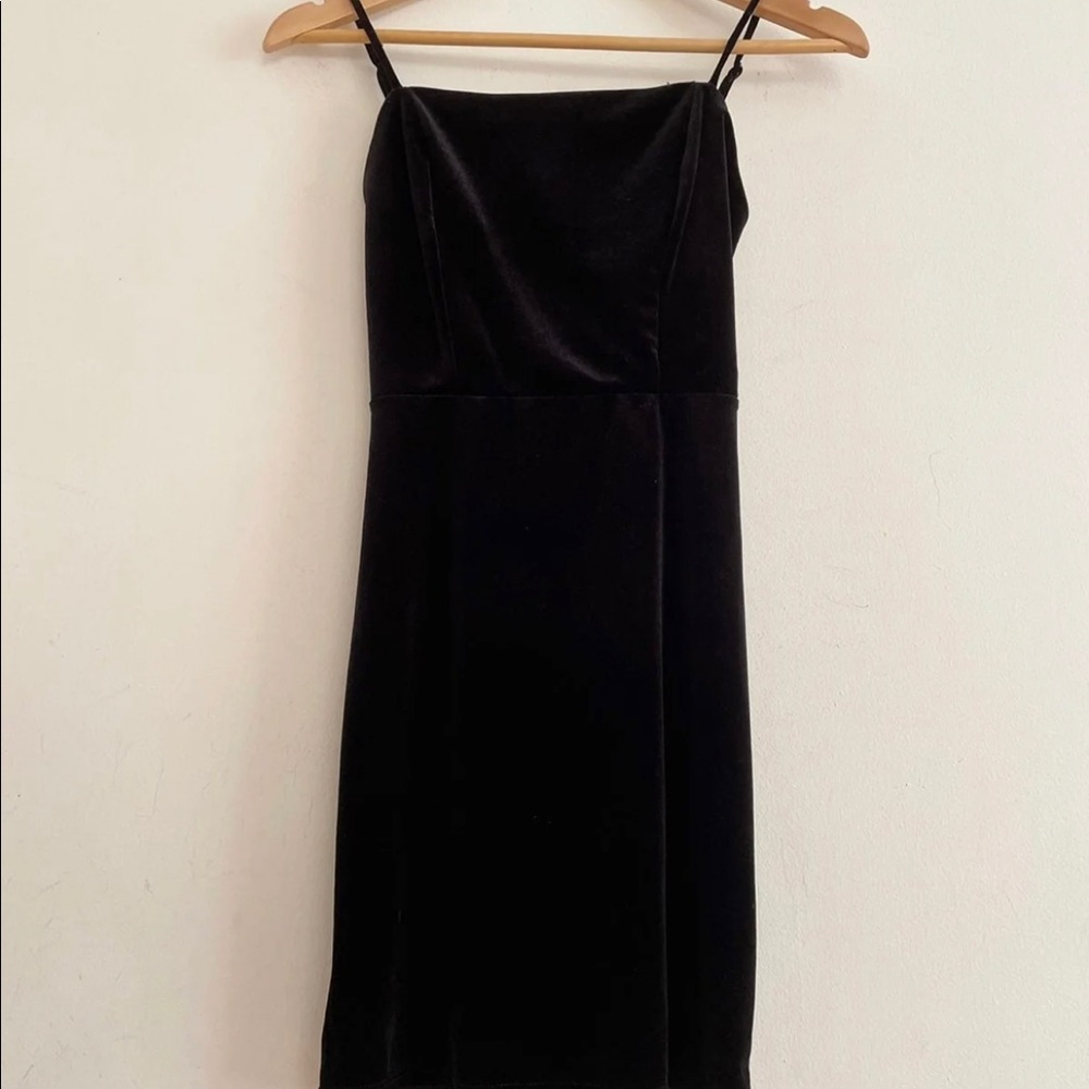 Urban Outfitters Genova Velvet Bodycon Dress